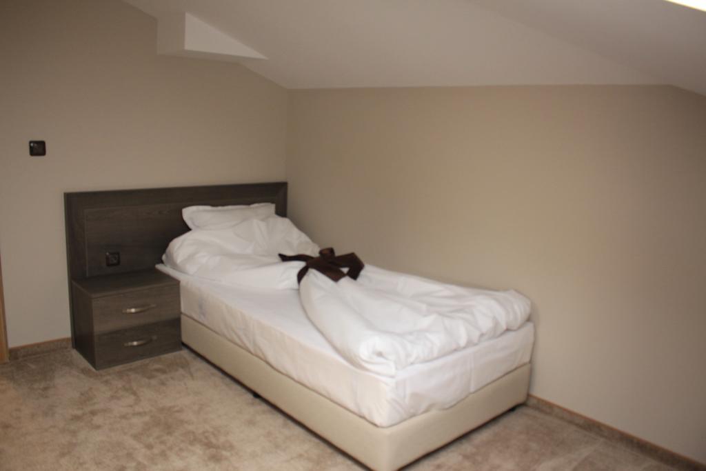 Hotel Nove Svishtov Quarto foto